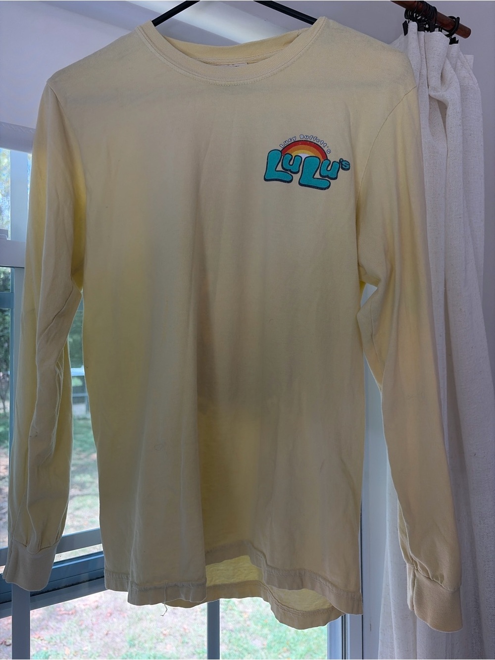 Lulu's Women’s Long Sleeve Tee in Pale Yellow